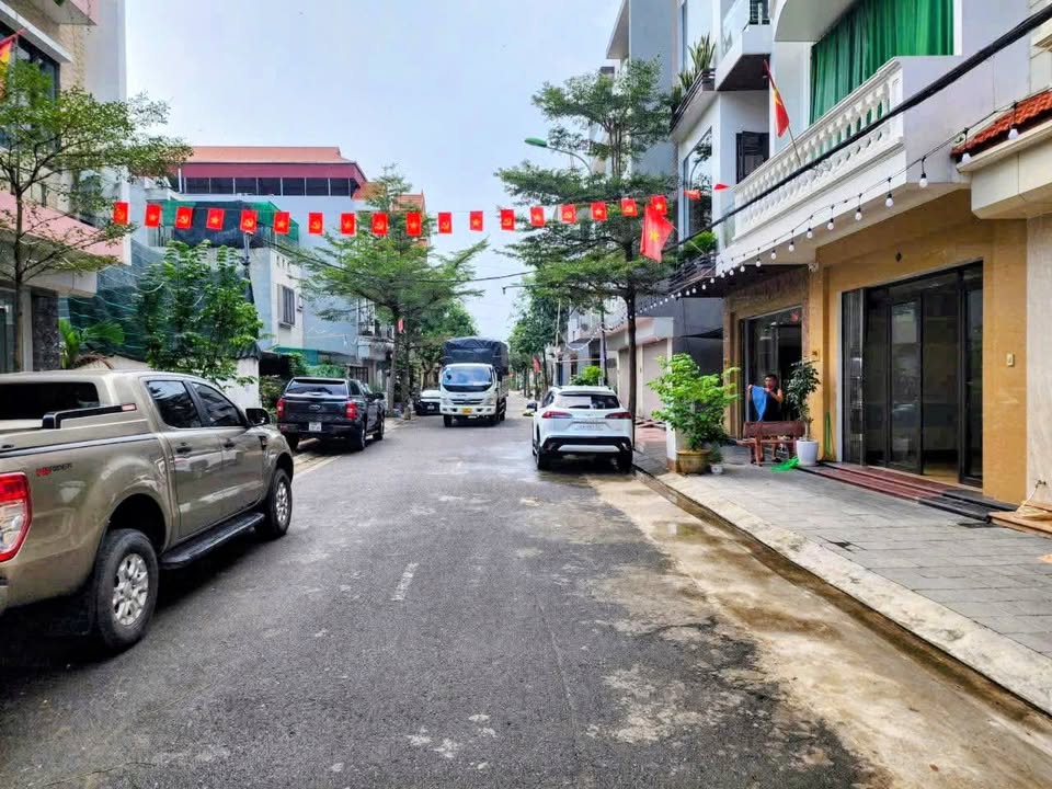 Đất mặt đường Nguyễn Khánh Toàn, Nam Định 80m² giá 3.8 tỷ - Vị trí đẹp, đầu tư sinh lời!