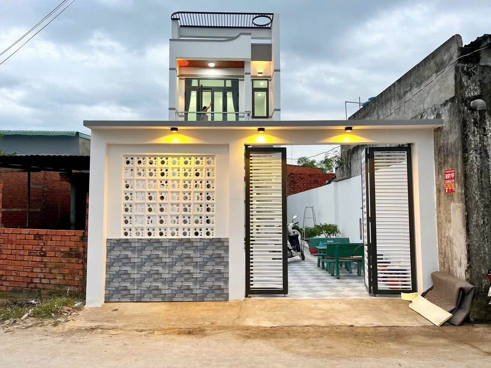 Nhà đẹp tại Mỹ Hạnh Nam, Đức Hòa, Long An 129m² giá 2.4 tỷ - Sẵn sàng vào ở!