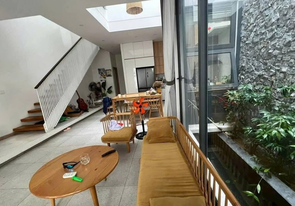 Nhà 3 tầng mặt tiền Hải Sơn - Hải Châu, Đà Nẵng 122m² giá 7 tỷ - Thiết kế hiện đại, giá tốt!