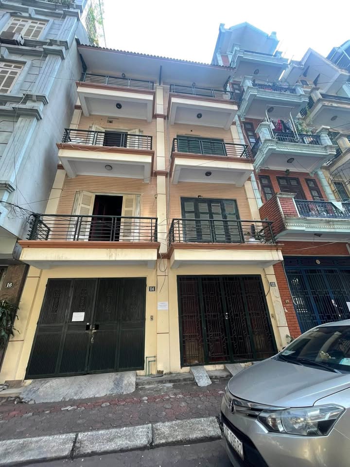 Nhà riêng Đỗ Quang, Cầu Giấy 40m² giá 22.8 tỷ - Ô tô vào tận nhà!