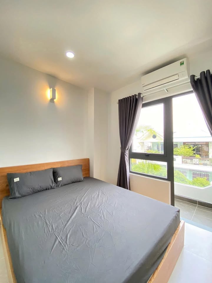 Căn hộ 1 phòng ngủ Cộng Hòa 45m² - Ban công lớn thoáng mát ngay Etown!