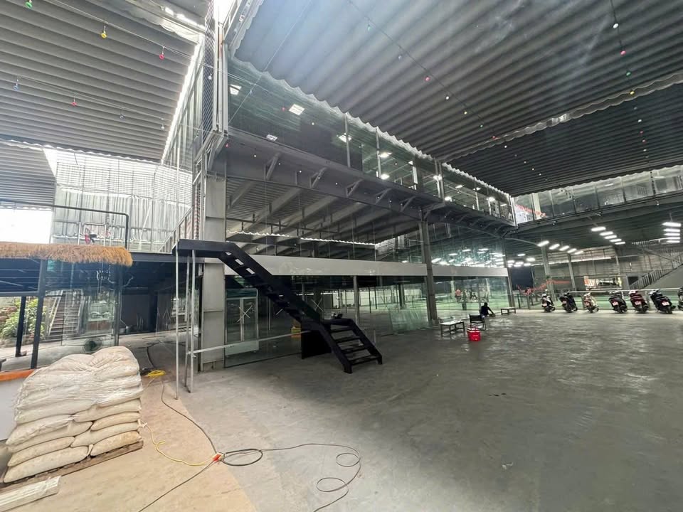 Mặt bằng kinh doanh Gò Vấp 880m² giá 200 triệu - Mặt tiền sầm uất Nguyễn Văn Khối!