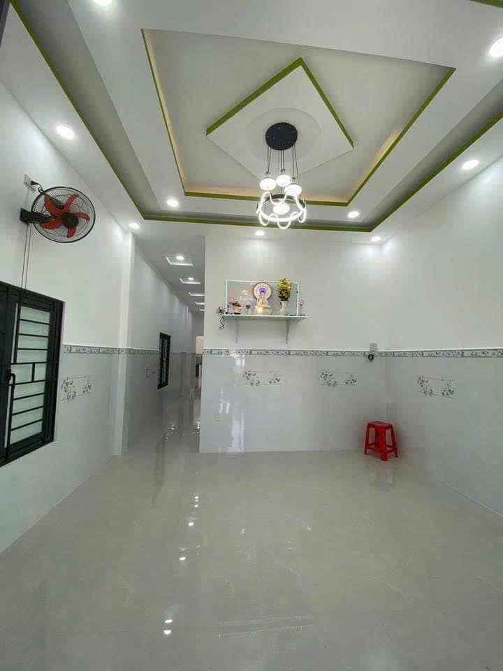 Nhà mới bán tại Hẻm Hải Thượng Lãn Ông, Phú Trinh, 130m² - Thiết kế rộng rãi, giá chỉ 2.8 tỷ!