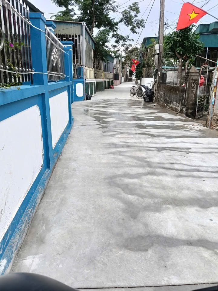 Đất thổ cư tại Đức Châu, Diễn Châu 320m² giá 3,3 tỷ - Khu dân cư đông đúc, thuận tiện sinh sống!