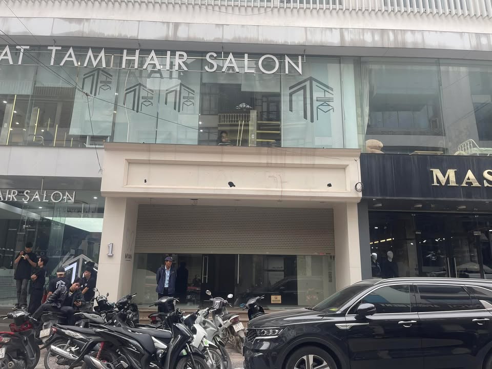 Mặt bằng kinh doanh phố Nguyễn Hy Quang 100m² - Không gian thông thoáng, setup dễ dàng!