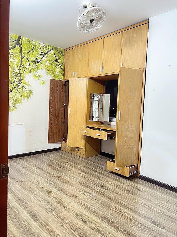 Căn hộ chung cư Phú Thạnh quận Tân Phú 100m² giá 11 triệu - Nhà trống, nhận nhà ngay!