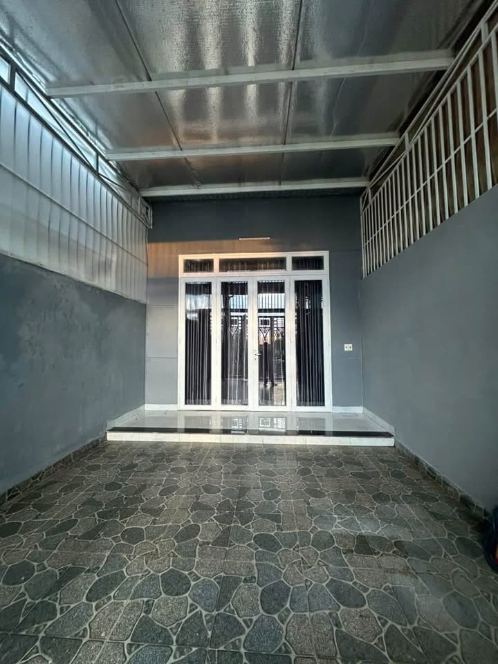 Nhà riêng A6 Cư Êbur 125m² giá 2.97 tỷ - Nội thất cơ bản, sẵn sàng ở ngay!