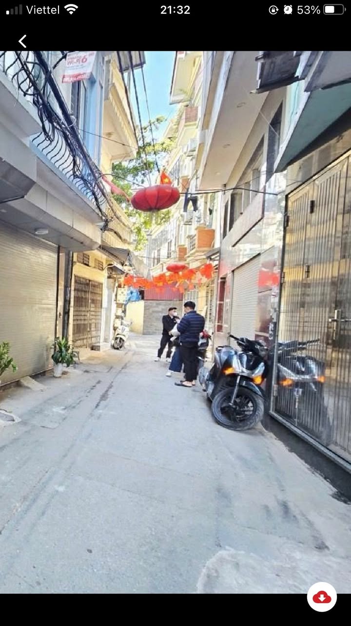 Nhà phố Lạc Long Quân, Tây Hồ 35m² giá 9 tỷ - Ô tô đỗ cửa, sẵn sàng về ở!