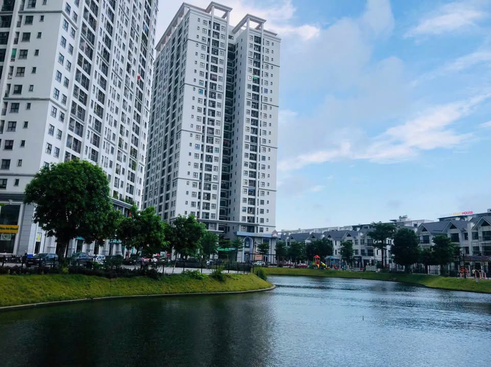 Căn hộ Hateco Apollo Phương Canh 65m² giá 5.5 tỷ - Sống hiện đại bên hồ điều hòa!