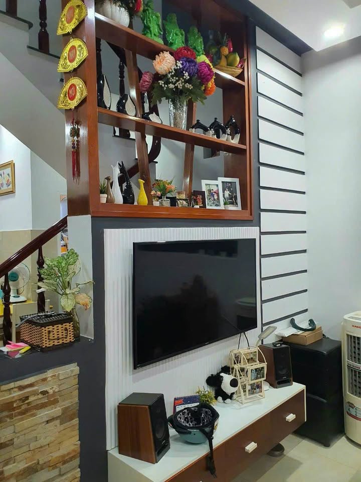 Nhà phố 2 tầng đường Xô Viết Nghệ Tĩnh, Vũng Tàu 56m² giá 4 tỷ - Hẻm ô tô vào tận nhà!