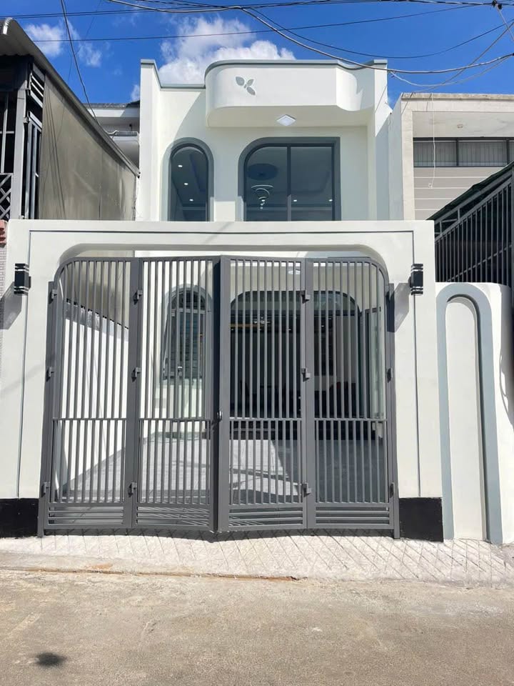 Nhà gác lửng mới 100% tại Tân Xuân, Đồng Xoài - Giá chỉ 1.89 tỷ!