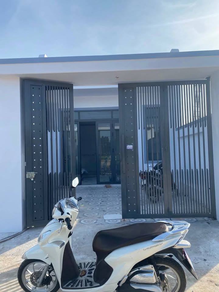 Nhà riêng Quảng Tiến, Trảng Bom 100m² giá chỉ 1 tỷ - Sổ đỏ chính chủ!