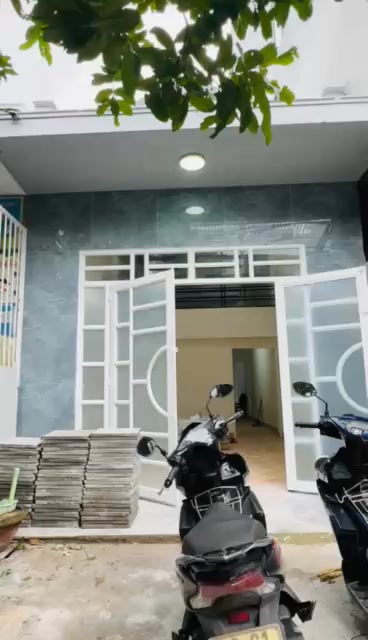 Nhà nguyên căn mặt tiền Ngô Trí Hòa, Đà Nẵng 2PN chỉ 7 triệu/tháng - Kinh doanh đỉnh!