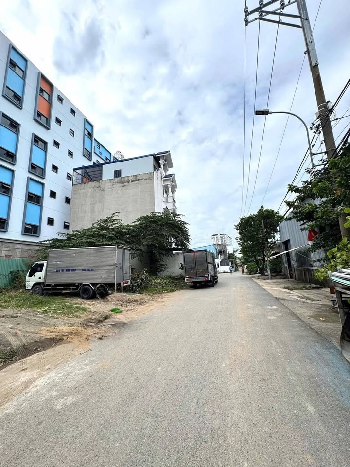 Đất thổ cư Trường Thọ 76m² giá 7 tỷ - Hẻm xe tải, gần ga Metro!