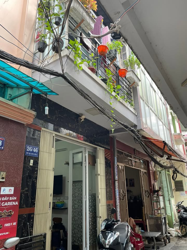 Nhà riêng tại 26/46 Đỗ Quang Đẩu, Quận 1 - Diện tích 19m² - Chính chủ bán hoặc cho thuê!