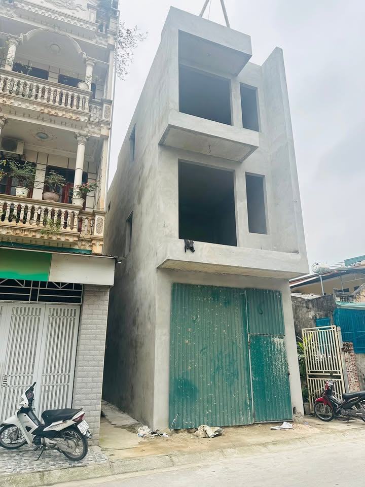 Nhà xây thô đường Hàm Nghi, 40m² giá 3 tỷ - Cơ hội đầu tư tuyệt vời!