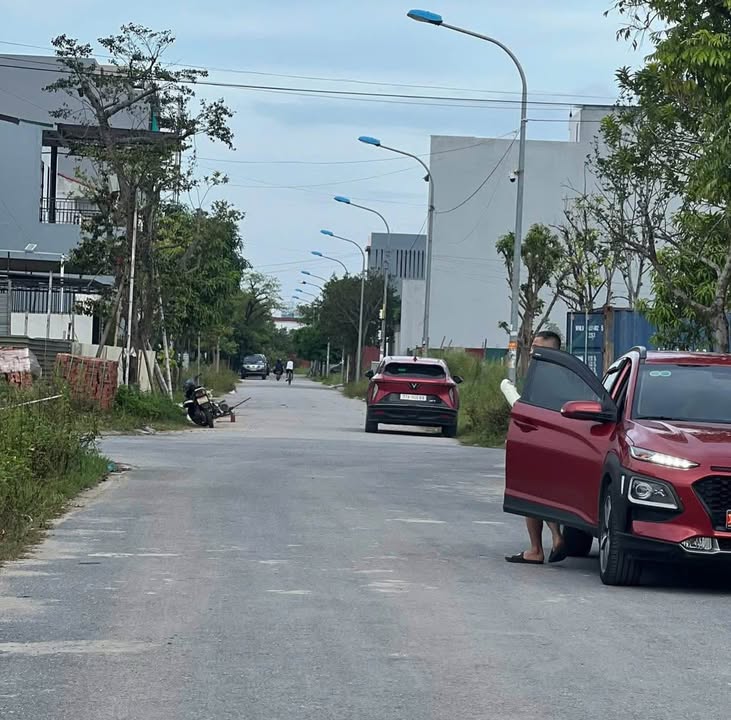 Đất đẹp khu phố 7 Quán Bàu 150.9m² - Khu phân lô quy hoạch hoàn hảo!