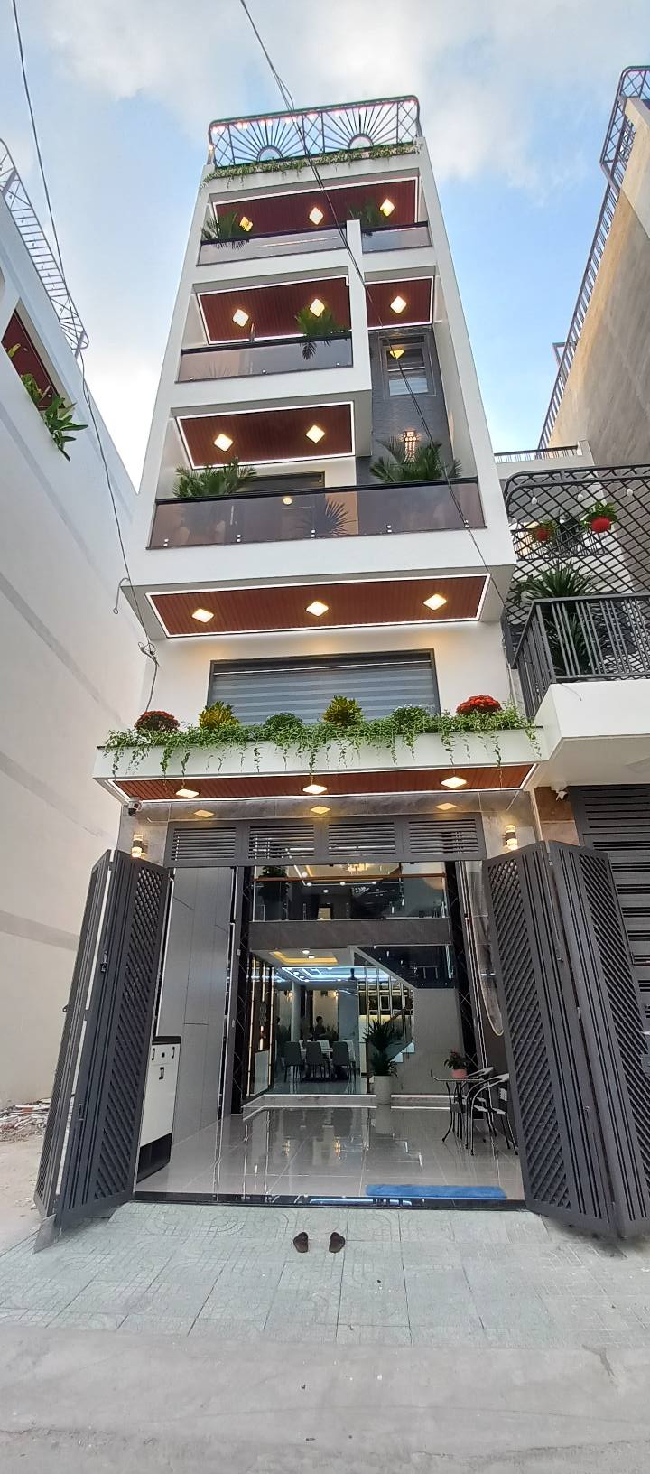 Nhà phố FrontHouse Tô Ký, Quận 12 - 108m² giá 8x tỷ - Đầu tư sinh lời ngay!