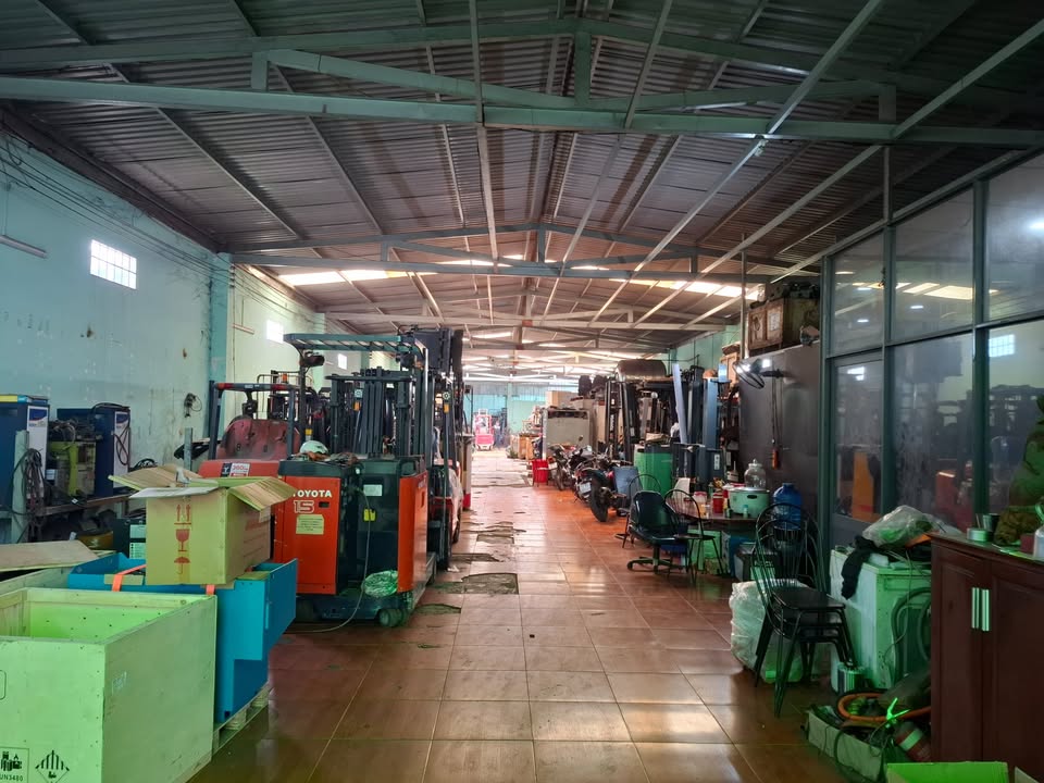 Cho thuê mặt bằng mặt tiền đường Hà Huy Giáp, quận 12, 720m² - Phù hợp nhiều lĩnh vực kinh doanh!