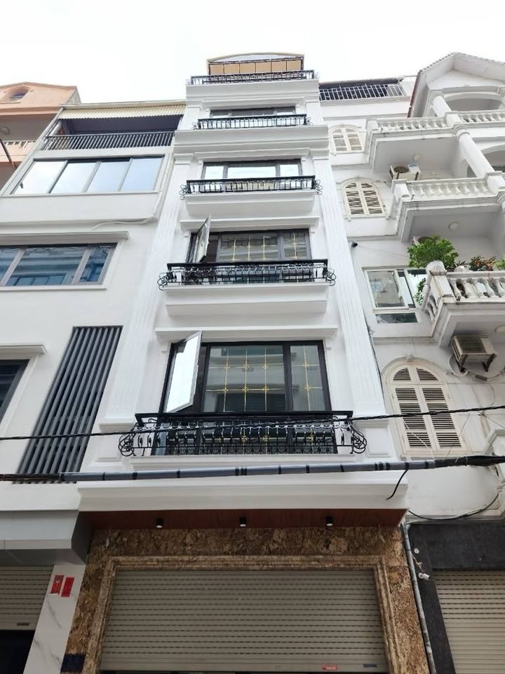 Nhà đẹp phân lô Trần Quý Kiên Cầu Giấy 65m² giá 22 tỷ - Sổ đỏ chính chủ, thương lượng tốt!