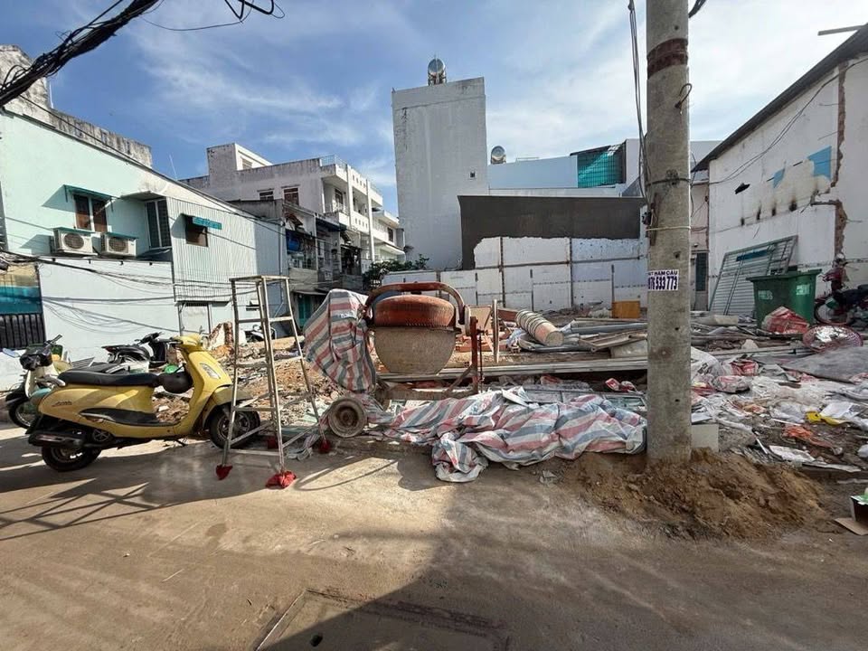 Bán đất Nguyễn Văn Quỳ Q7 58.8m² giá 4 tỷ - Đất vuông vức, pháp lý rõ ràng!