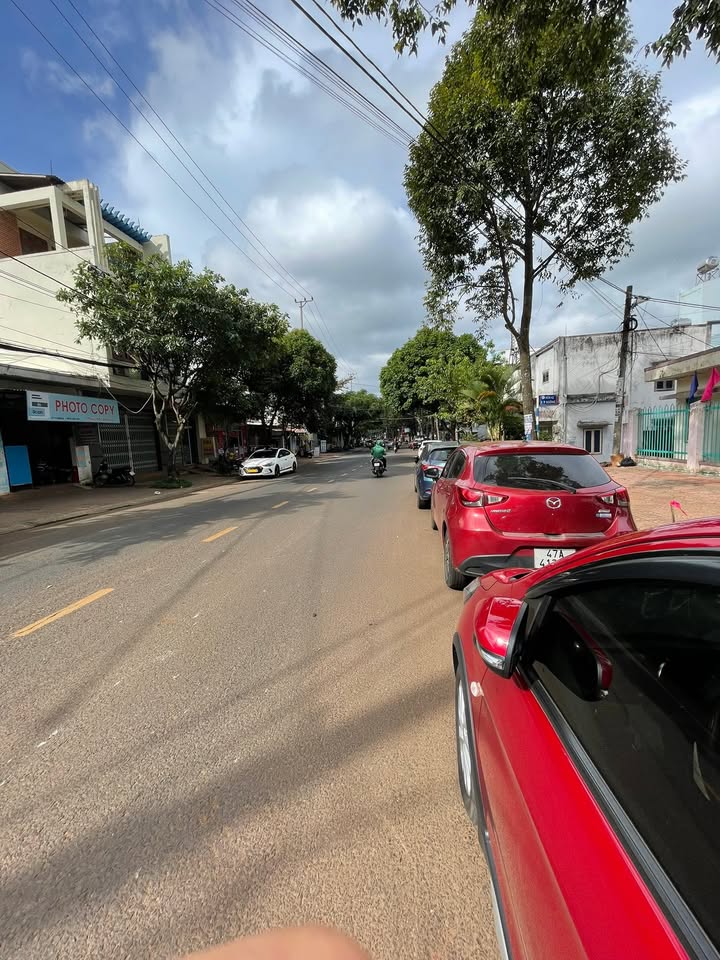 Mặt tiền kinh doanh Y Ngông Buôn Ma Thuột 150m² giá 13.5 tỷ - Cơ hội đầu tư hấp dẫn!