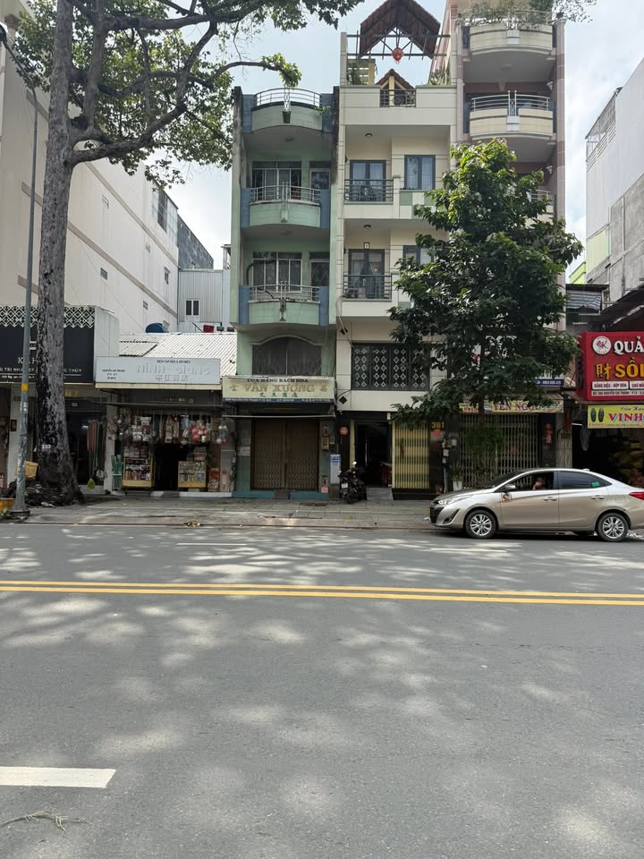 Mặt tiền kinh doanh Nguyễn Chí Thanh, Quận 5, 68m², giá 26 tỷ - Đầu tư sinh lời ngay!
