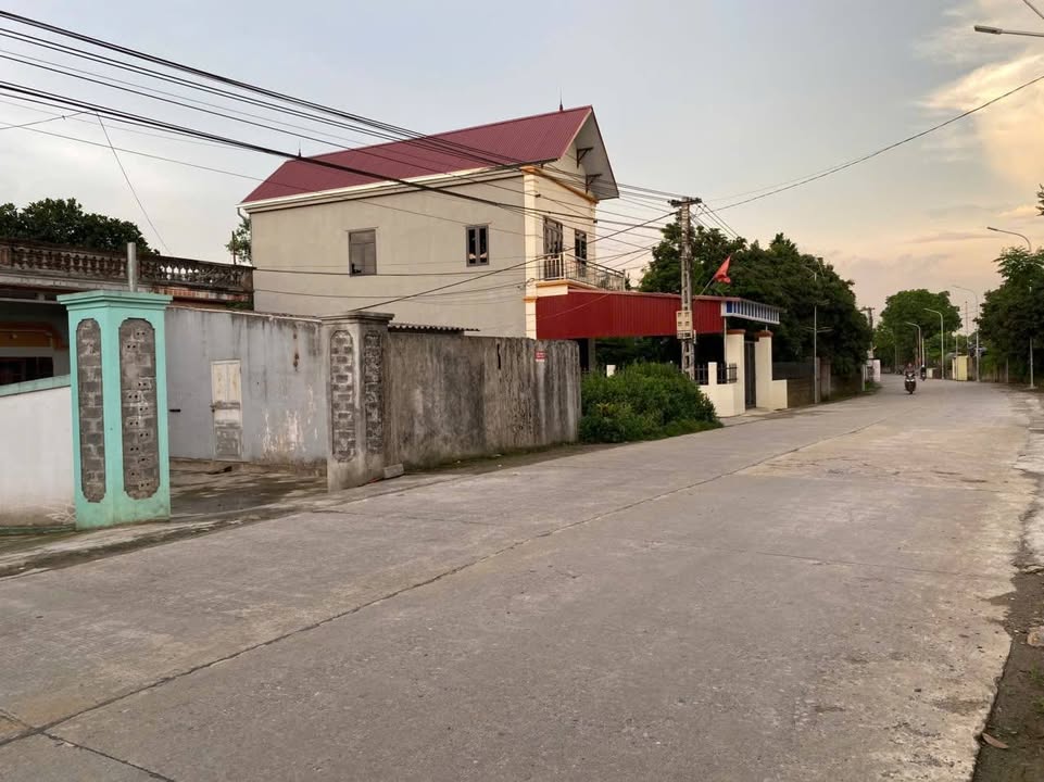 Nhà chính chủ Cư Yên Lương Sơn 430m² giá 1.377 tỷ - Sẵn sàng vào ở ngay!