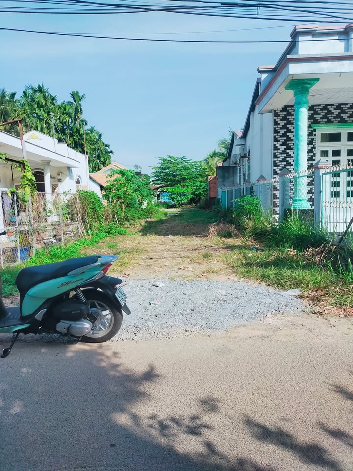 Đất nền Phú An, Bến Cát 147.5m² giá 2.25 tỷ - Sổ hồng chính chủ, thổ cư 100%!