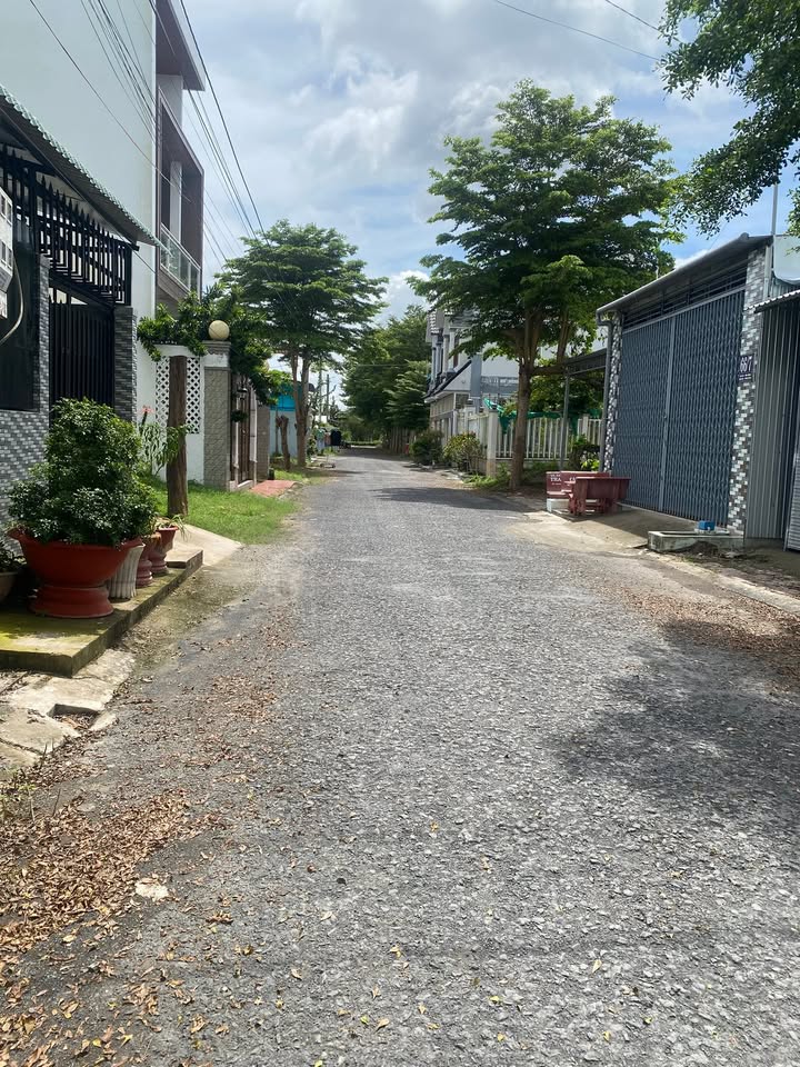 Đất nền mặt tiền đường Phan Văn Đáng, Tân Hạnh, Vĩnh Long, 101m² giá 1.05 tỷ - Chính chủ bán gấp!