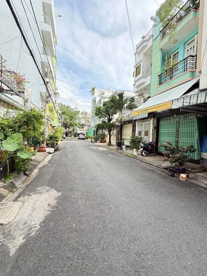 Nhà phố 4 tầng Nguyễn Nhữ Lãm 24m² giá 4 tỷ - Vị trí đắc địa ngay khu VIP!