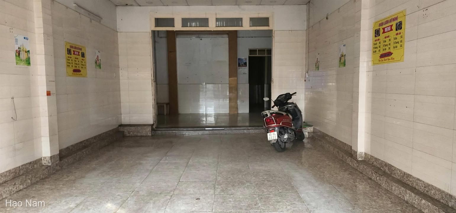 Nhà mặt tiền Tân Thới Hiệp, Quận 12 - Diện tích 105m², giá chỉ 15 triệu/tháng!