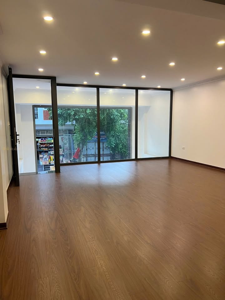 Cho thuê mặt bằng kinh doanh khu liền kề X2A, Yên Sở, 60m² giá 40 triệu/tháng - Đầu tư sinh lời ngay!