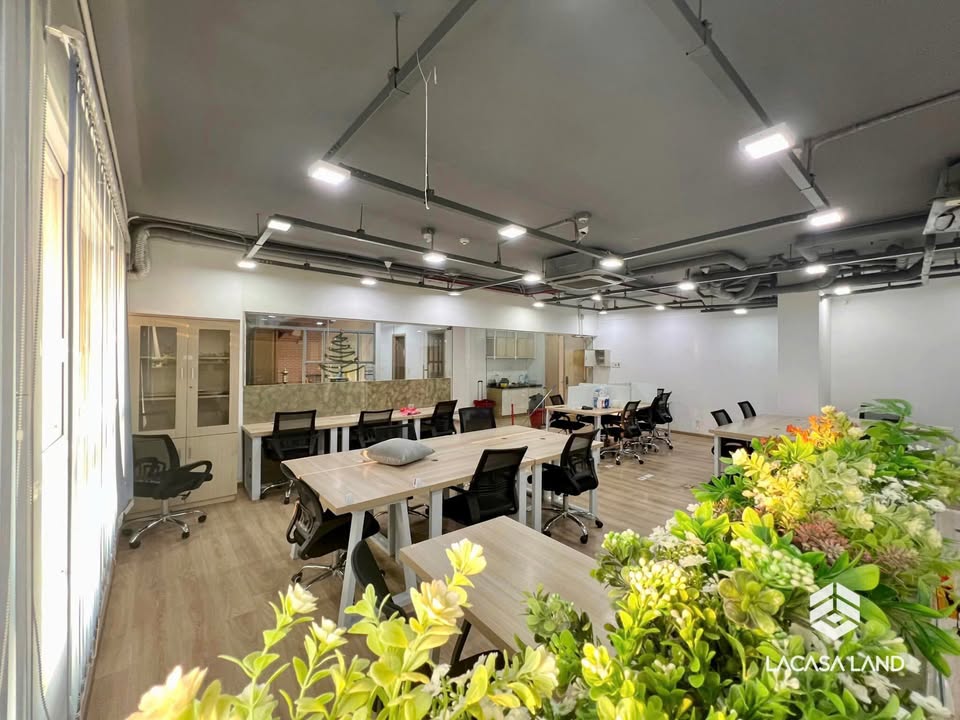 Cho thuê văn phòng 80m² tại 208 Nguyễn Trãi, Thanh Xuân - Giá chỉ 11 triệu/tháng!