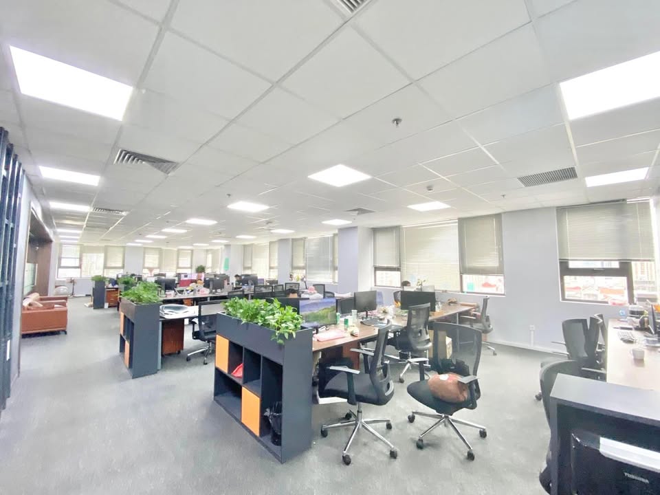 Văn phòng cho thuê Royal City - Nguyễn Trãi, Thanh Xuân 92m² - Phù hợp mọi nhu cầu làm việc!