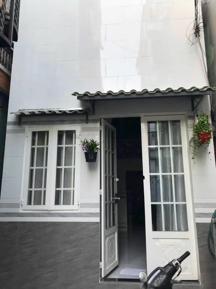 Nhà hẻm 1632 Huỳnh Tấn Phát, Quận 7 - Diện tích 27m² giá 2.3 tỷ - Chính chủ sang tên ngay!