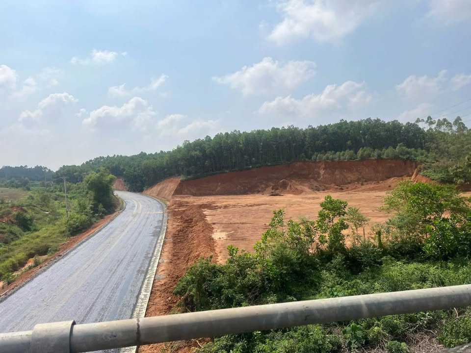 Lô đất lớn 3.837m² tại Phú Hộ, Phú Thọ - Giá chỉ 13.5 tỷ!