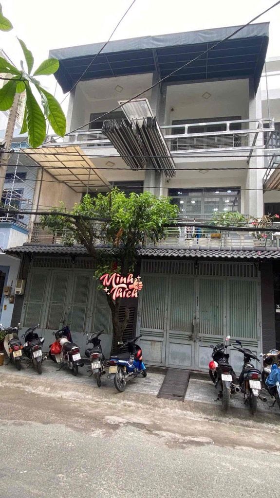 Nhà cho thuê Thoại Ngọc Hầu, Tân Phú 160m² giá 45 triệu - Hẻm xe hơi thoáng mát!