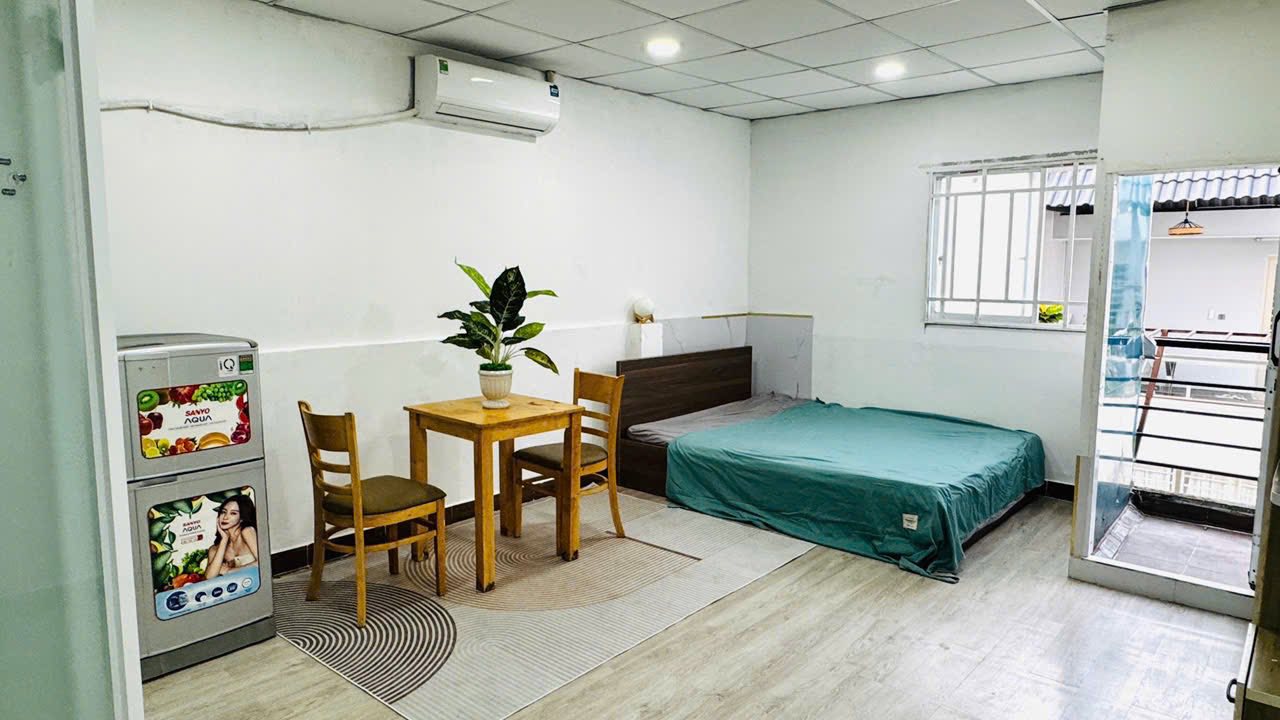 Phòng cho thuê tại 329 Tân Hương, Phú Thọ Hoà - Giá thỏa thuận, tiện nghi đầy đủ!