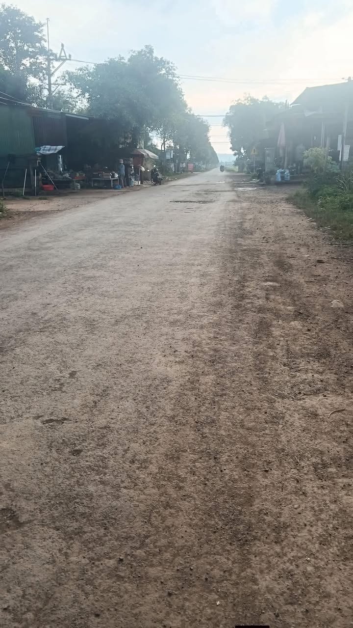 Nhà riêng Đức Minh, Đắk Mil 323m² giá 1.47 tỷ - Gần chợ, trường học!