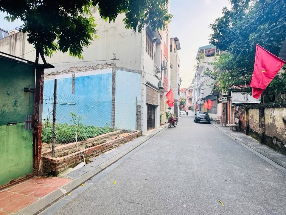 Đất Vân Nội, Đông Anh 76m² giá 6 tỷ - Đường thông ô tô tránh, cơ hội đầu tư hấp dẫn!