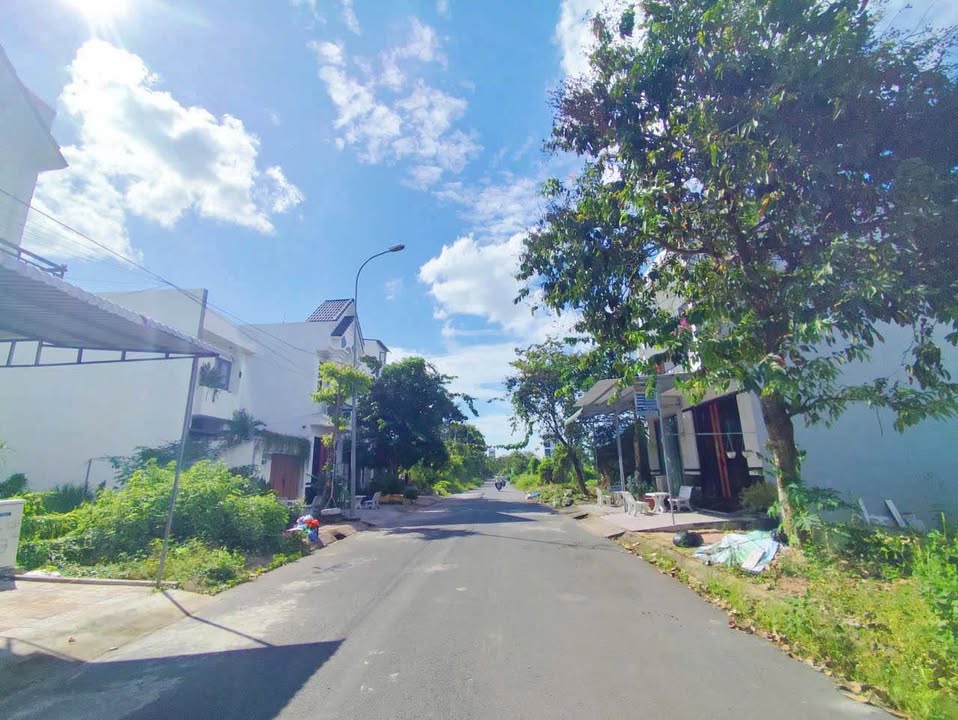 Cho thuê phòng trệt 28m² khu dân cư Hưng Phú - Giá chỉ 2.6 triệu/tháng