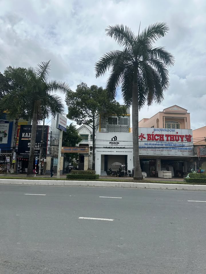 Bán tài sản mặt tiền đường 3/2, P. Hưng Lợi, Q. Ninh Kiều - Đầu tư sinh lời 100 triệu/tháng!