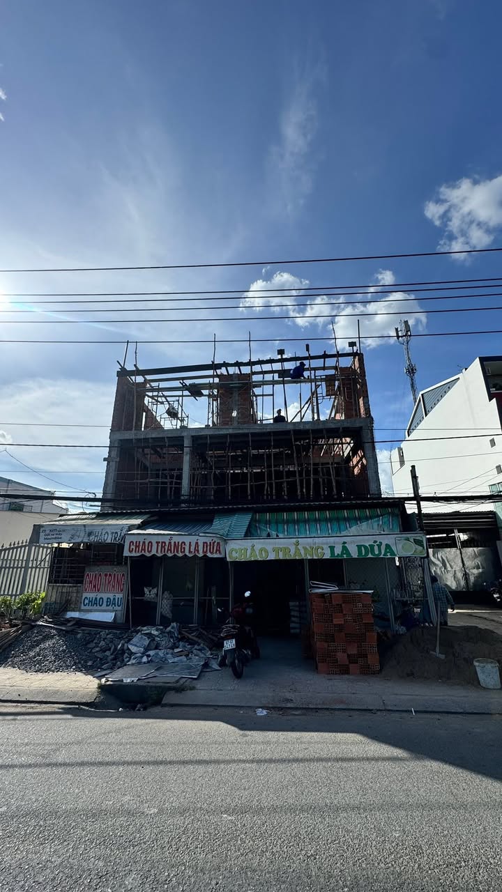 Cho thuê nhà mặt tiền đường Phạm Hùng Cái Răng 81m² giá 15 triệu - Xây theo yêu cầu khách