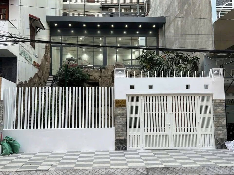 FrontHouse Cái Khế Cần Thơ 175m² giá 22 tỷ - Kinh doanh ngay tại vị trí đắc địa!