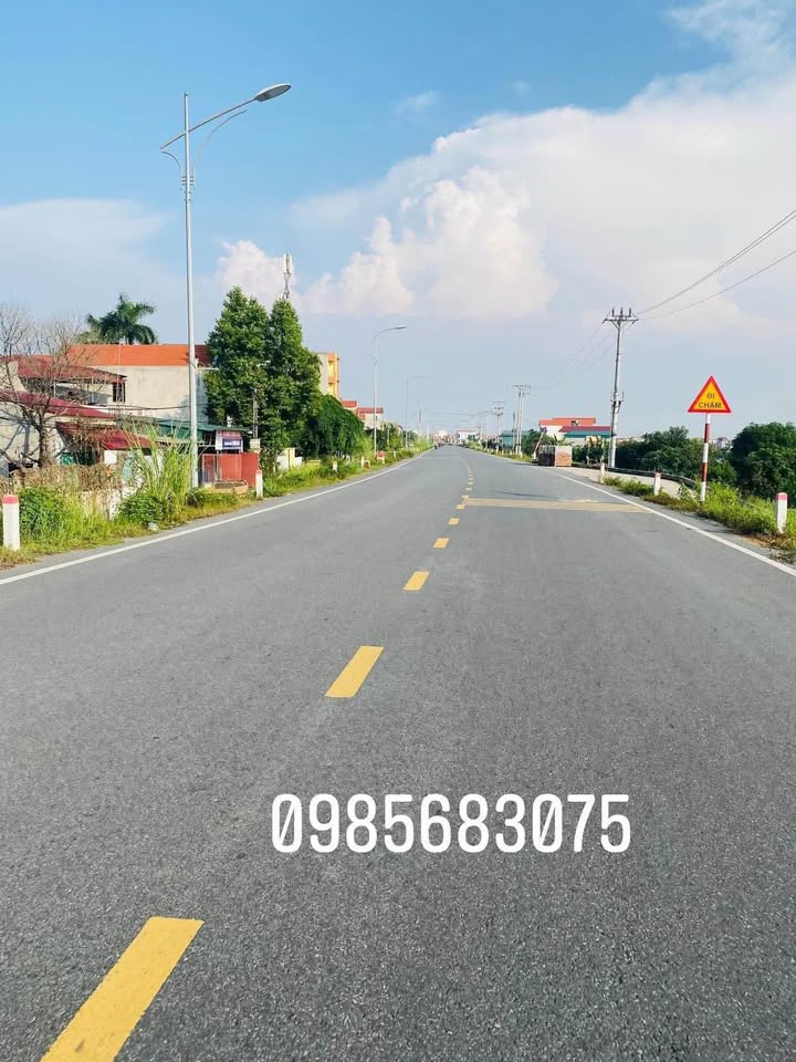 Đất 2-3 mặt tiền Liên Hồng - Đan Phượng 40m² giá chỉ 50 triệu - Đầu tư sinh lời nhanh!