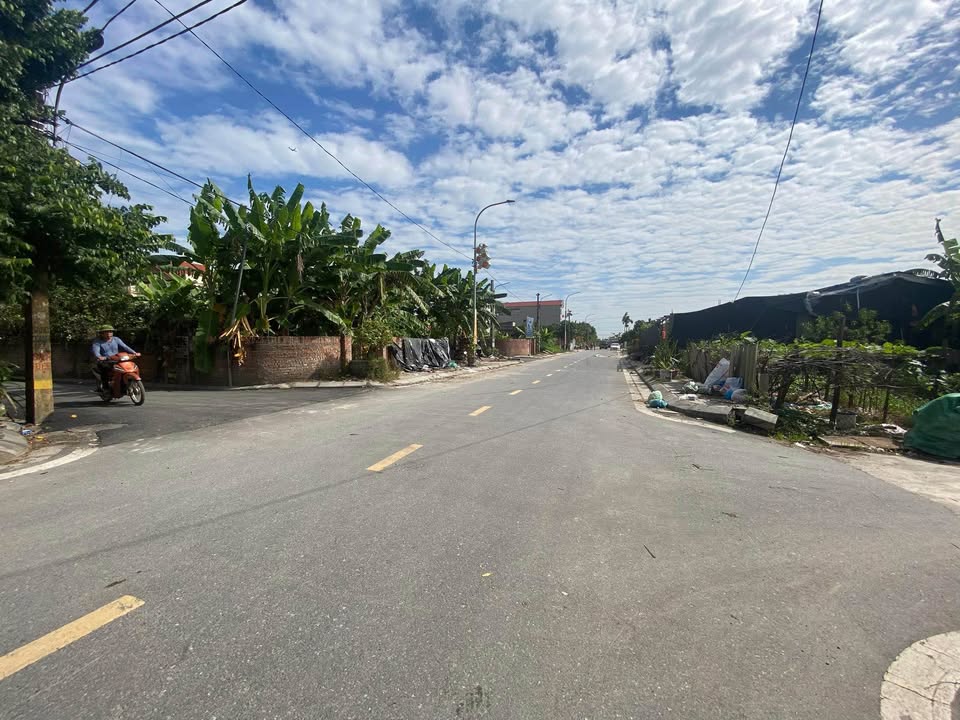 Đất nền đường Nhạn, Xuân Nộn 44,6m² - View hồ và cánh đồng thoáng mát!