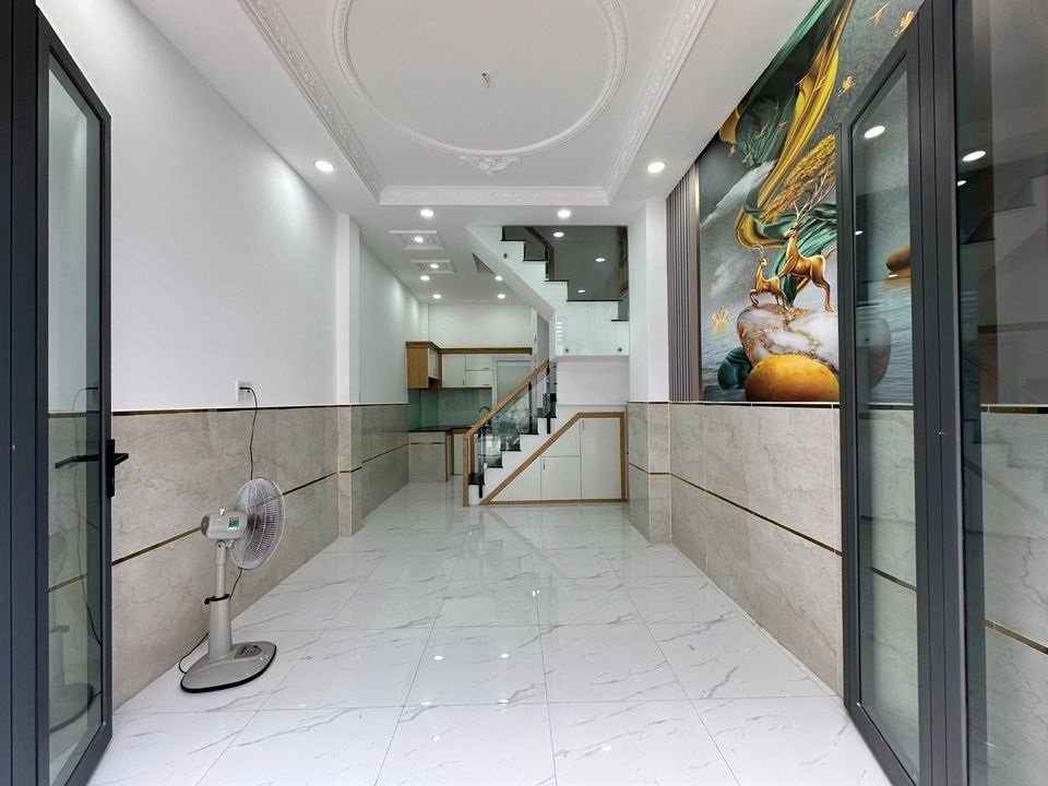 Nhà riêng Tân Phú 32m² giá 2.68 tỷ - Đầu tư sinh lời cao!