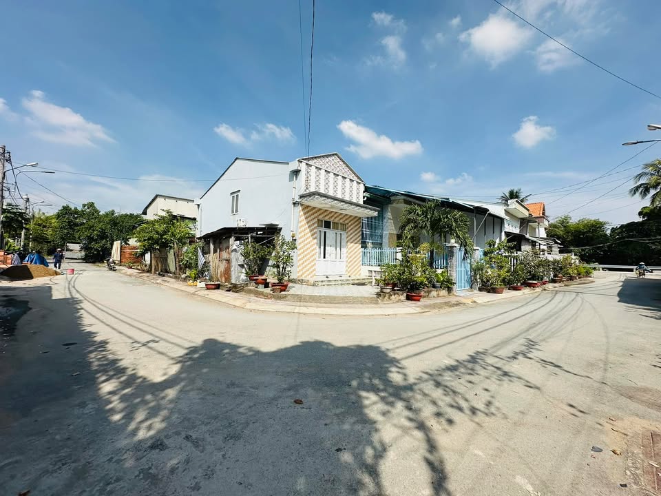 Đất Linh Đông Thủ Đức 100m² giá 5.99 tỷ - Hẻm rộng ô tô vào tận nơi!