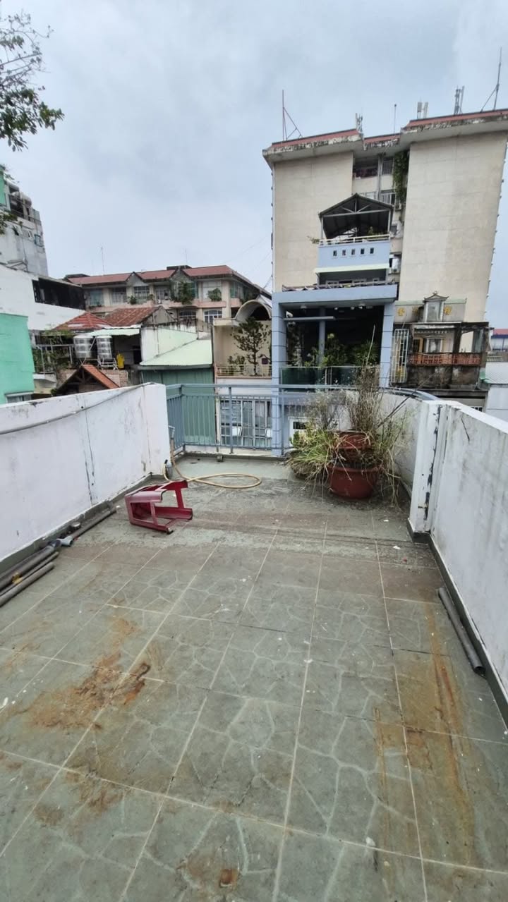 Nhà bán Quận 5 – Sư Vạn Hạnh 50m² giá 7.99 tỷ - Phù hợp ở và kinh doanh!